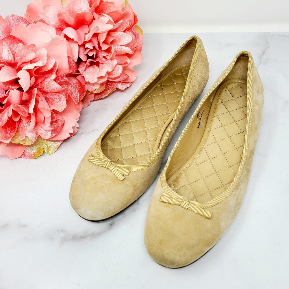 LANDS END SUEDE BALLET FLATS QUILTED INSOLE BOW NEUTRAL